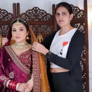 Anju, founder of AAJ Makeover